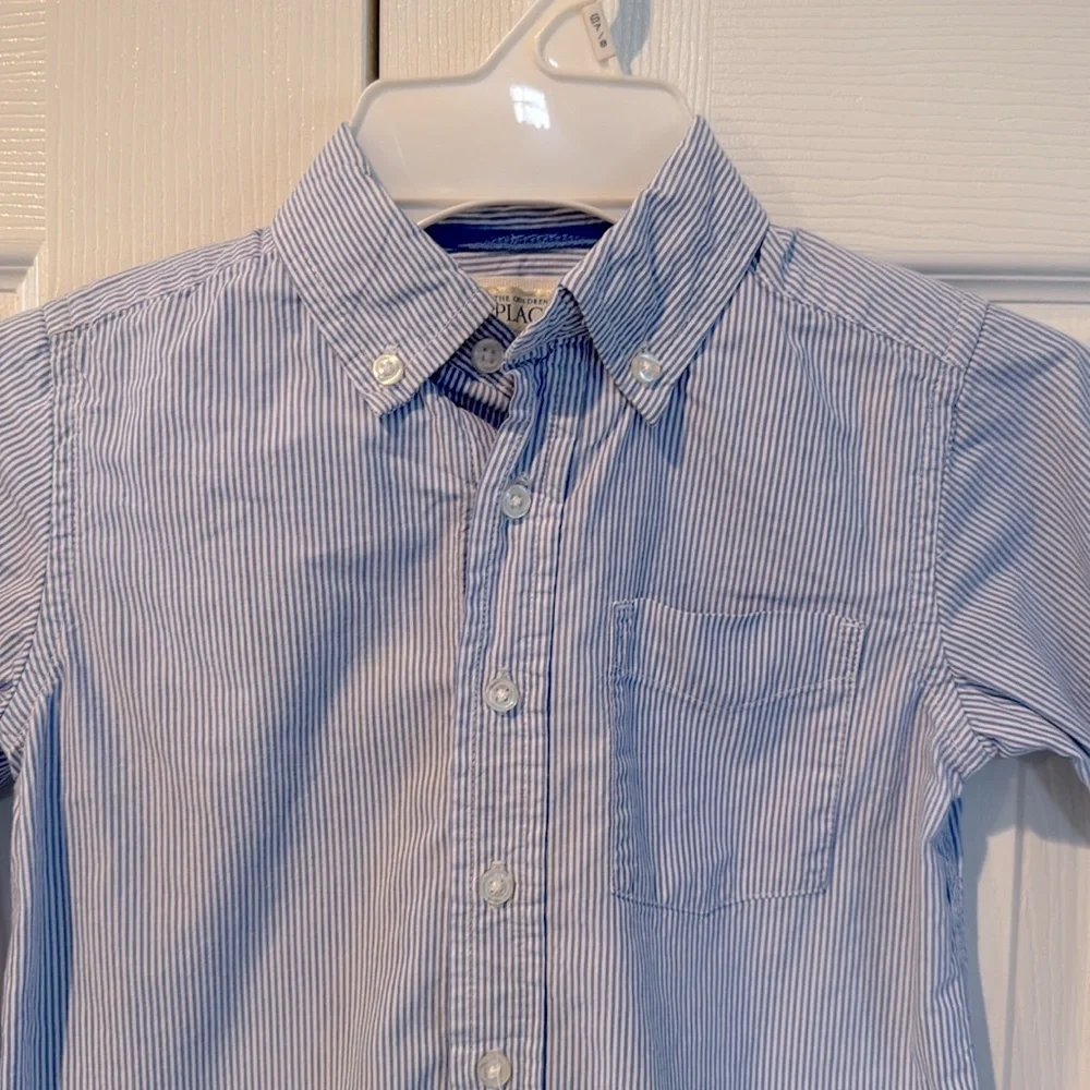 Gently Worn The Children's Place Boy's BluePinstripe Oxford Button Down Shirt-3T